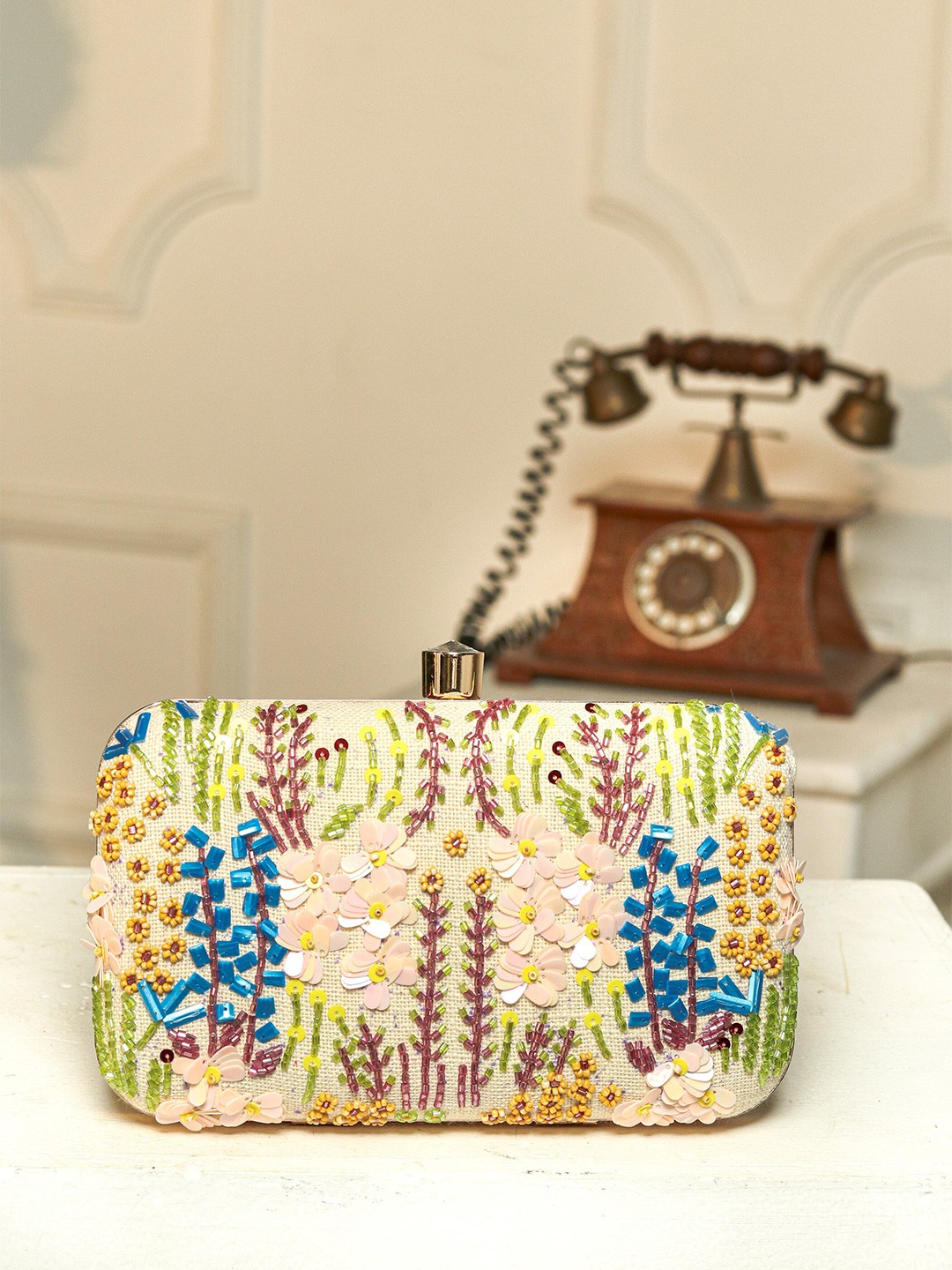 

NR By Nidhi Rathi White & Green Embroidered Embroidered Box Clutch