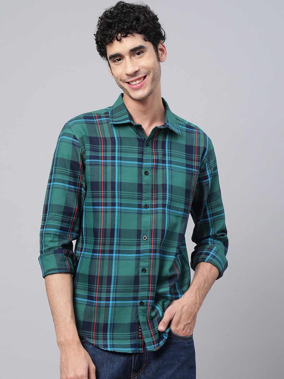 

VEIRDO Men Green Tartan Checks Checked Casual Shirt