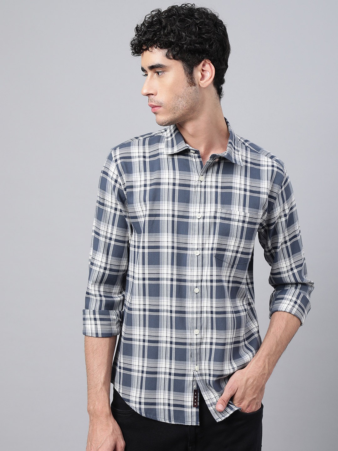 

VEIRDO Men Blue Tartan Checks Checked Casual Shirt