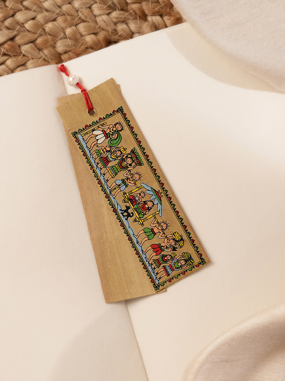 

Taavi Jute Tribal Print Bookmark, Multi