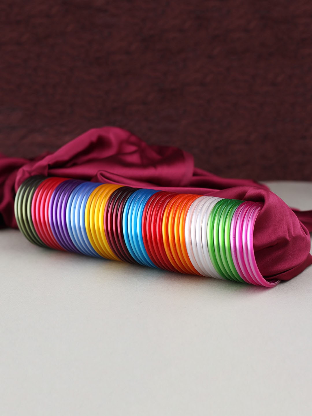 

Mallepula Set Of 48 Plain Glass Bangles, Red