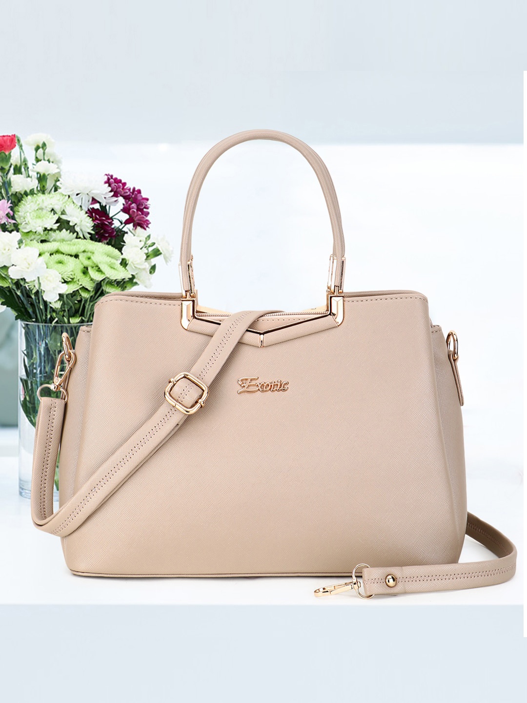 

Exotic Beige PU Structured Handheld Bag