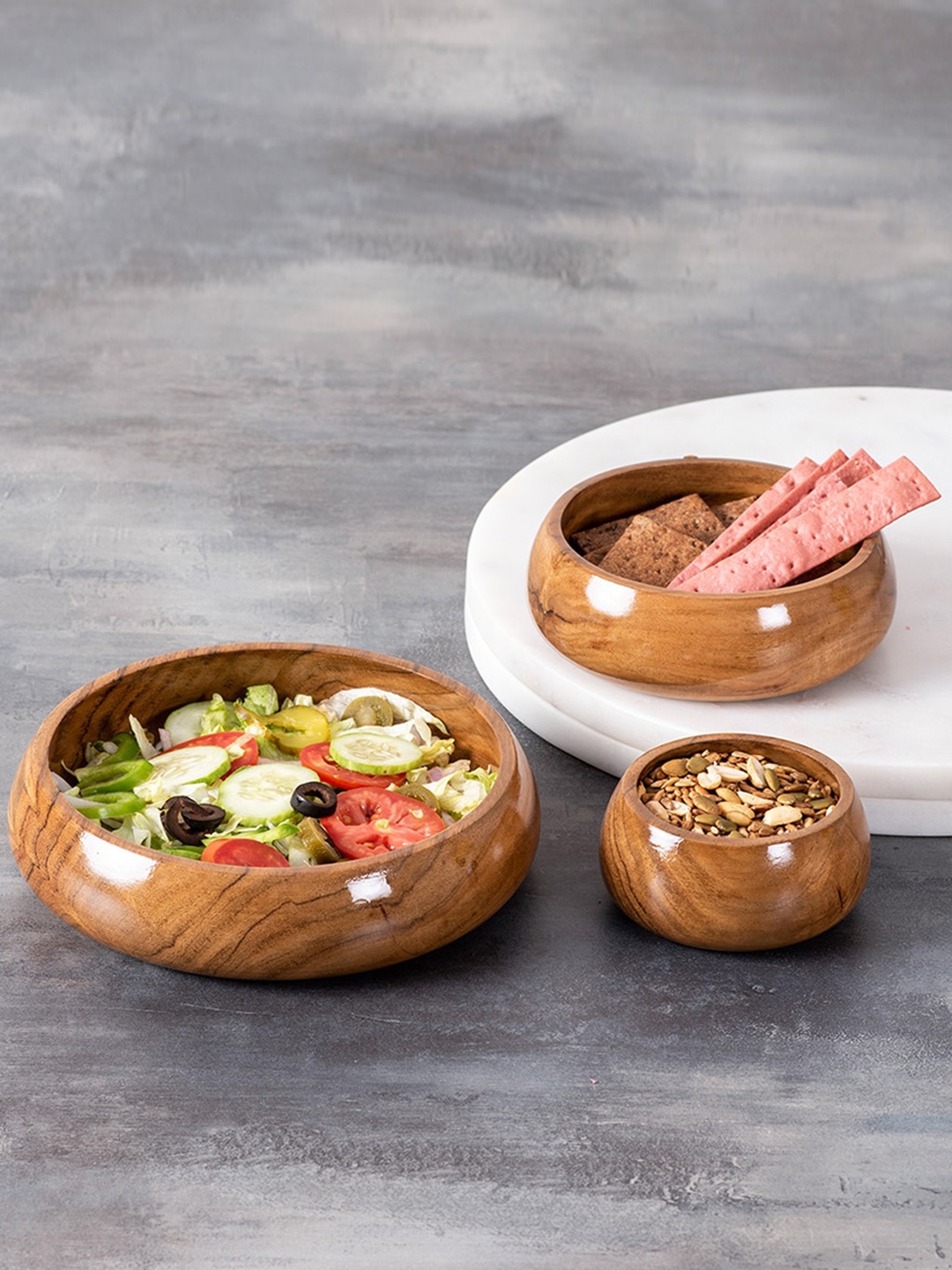

nestroots Set Of 3 Brown Solid Acacia Wood Serving Bowls