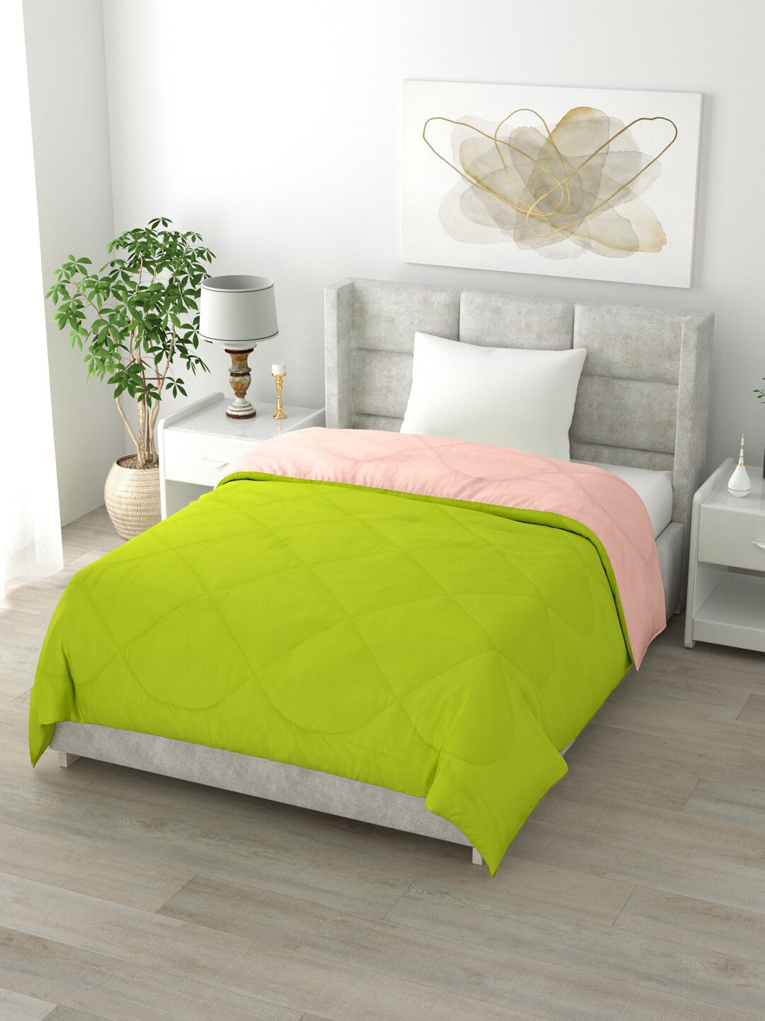 

Clasiko Green & Peach Solid Mild Winter 200 GSM Reversible Single Bed Comforter