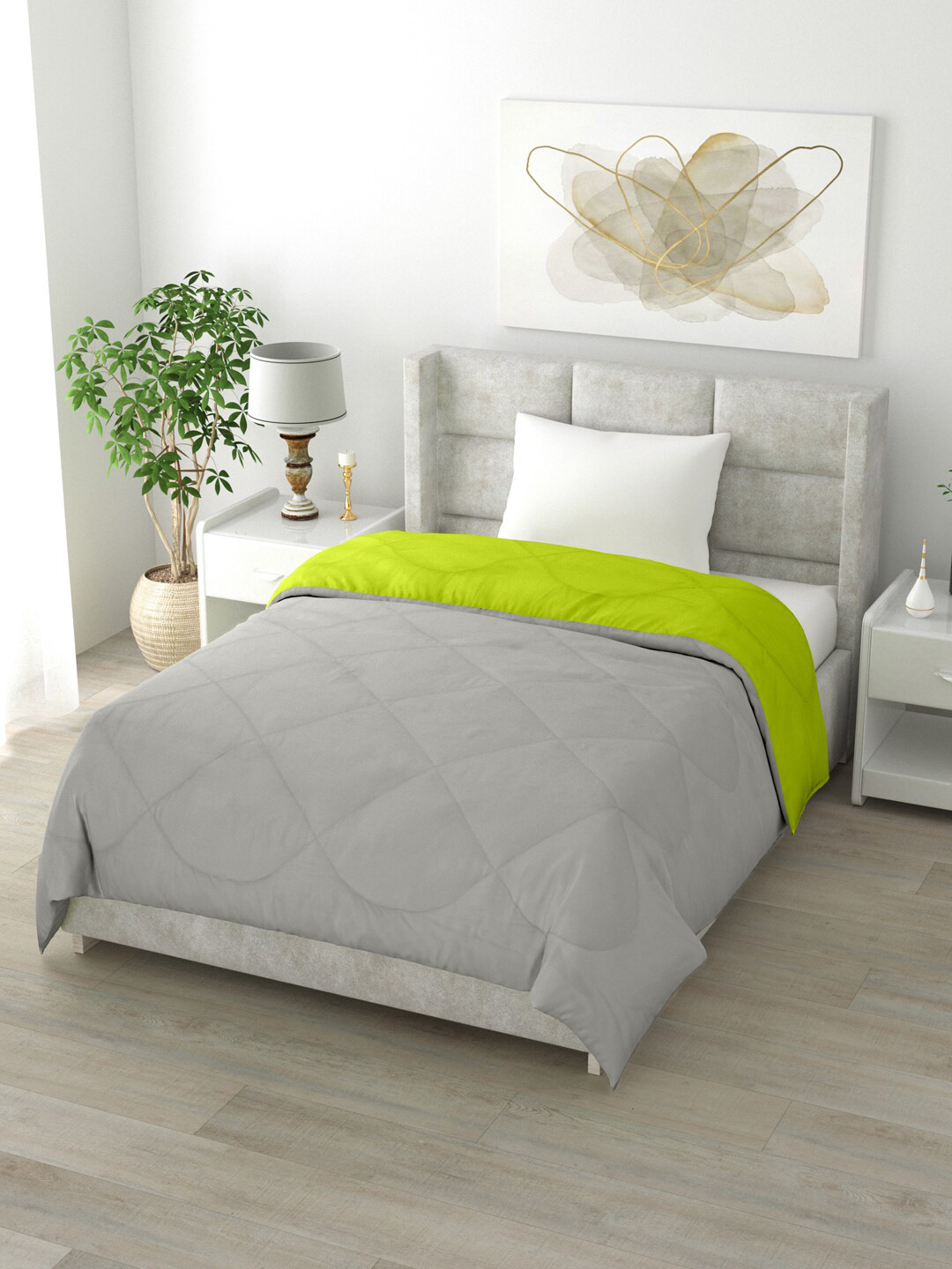 

Clasiko Grey & Green Solid Mild Winter 200 GSM Reversible Single Bed Comforter