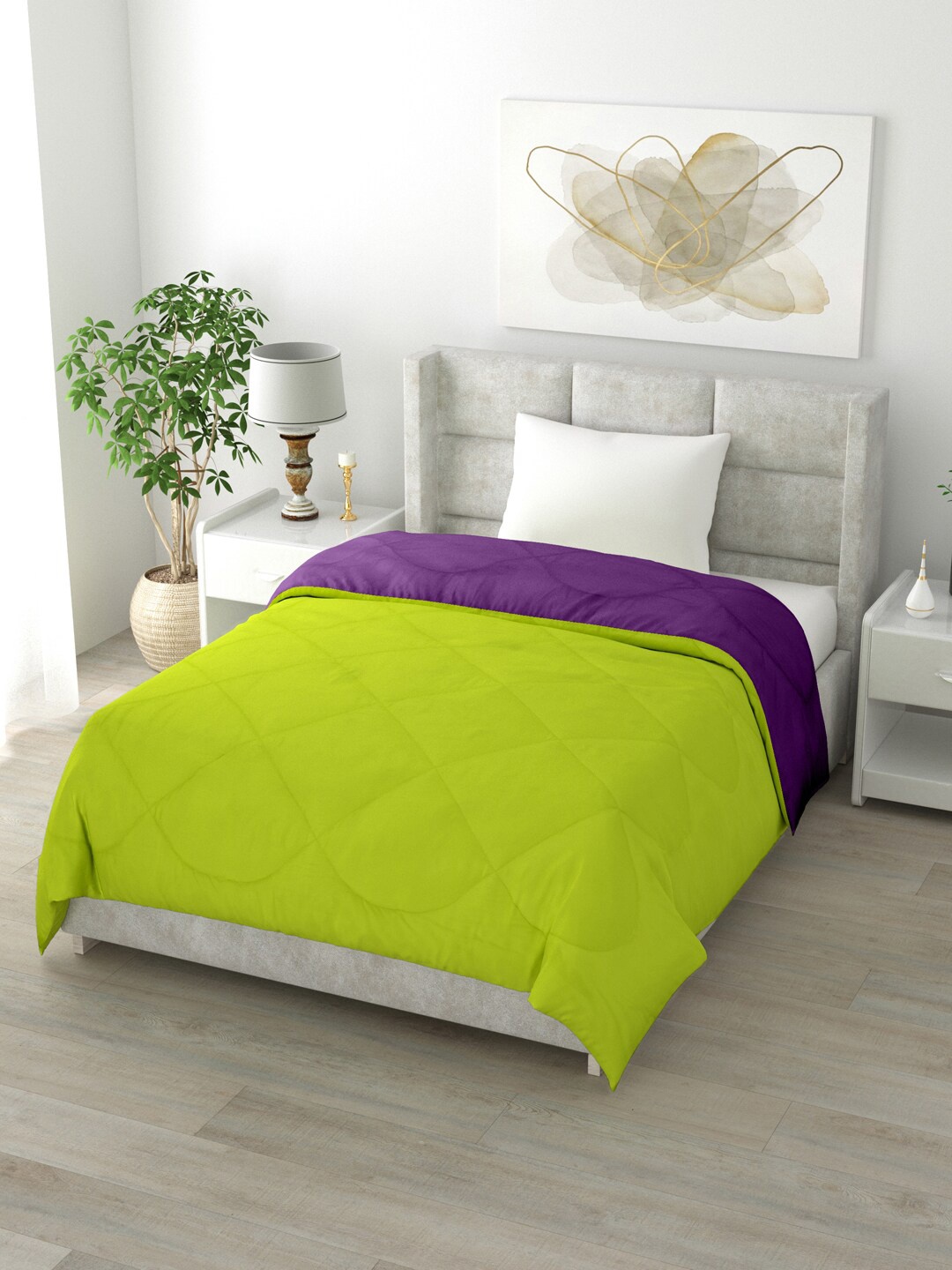 

Clasiko Purple & Green Solid Mild Winter 200 GSM Reversible Single Bed Comforter