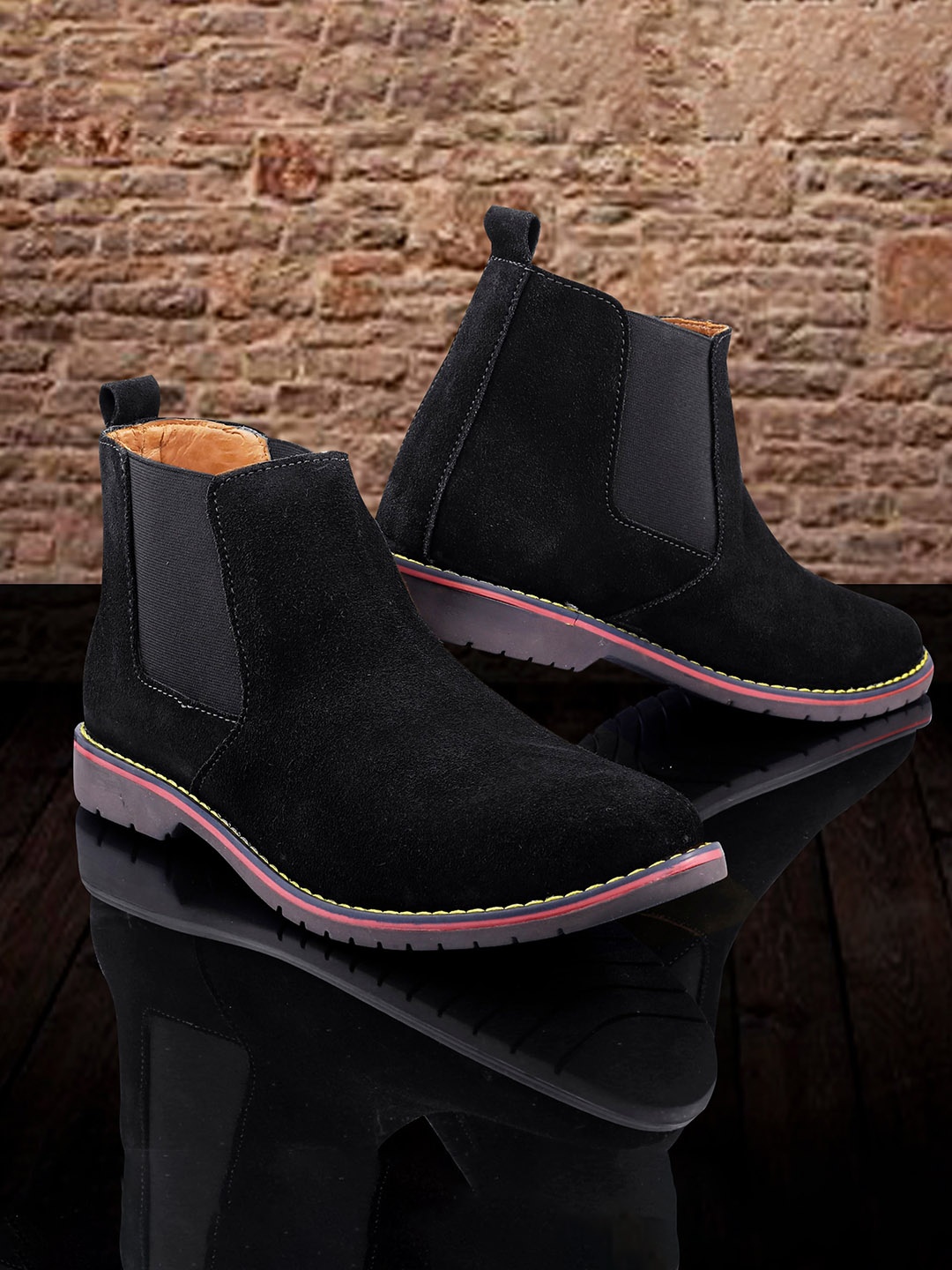 

Woakers Men Black Solid Boots