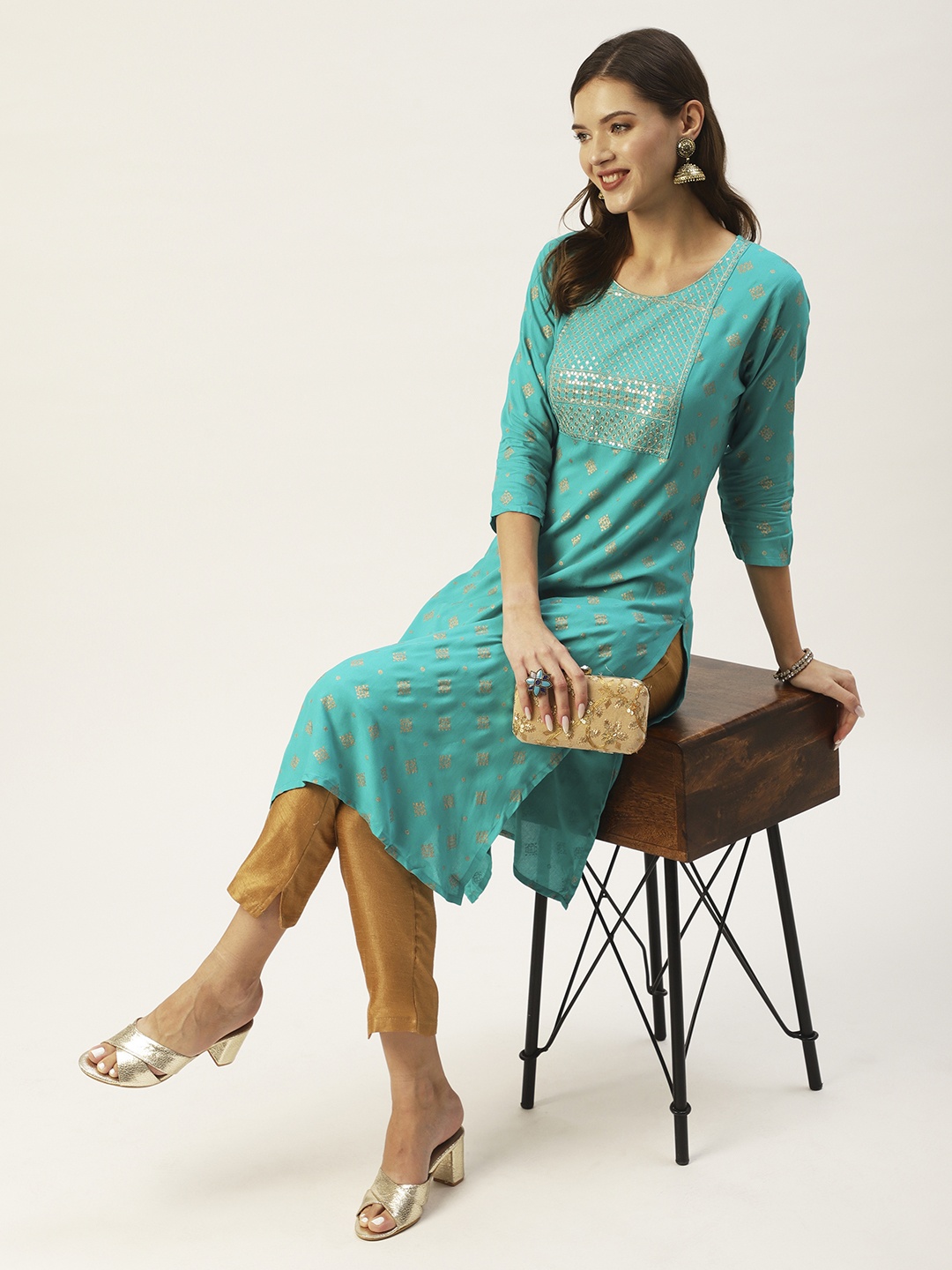 

Anubhutee Women Turquoise Blue Mirrorwork Embroidered Kurta