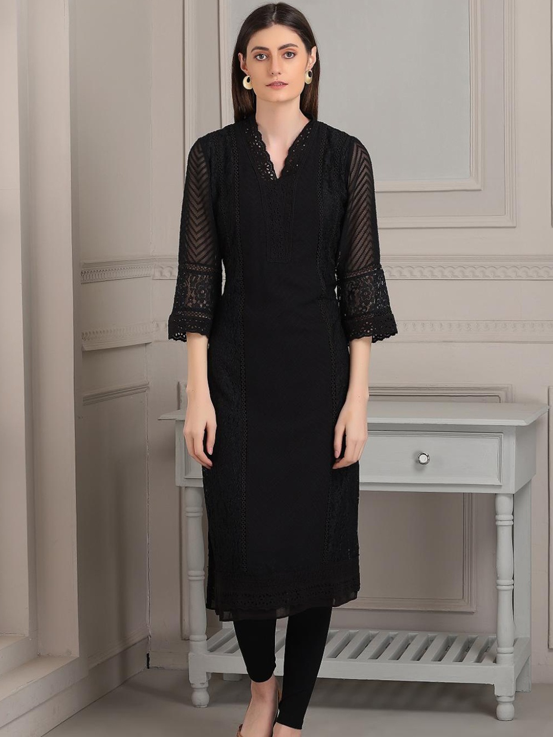 

Lakshita Women Black Thread Work Kurta With Laces