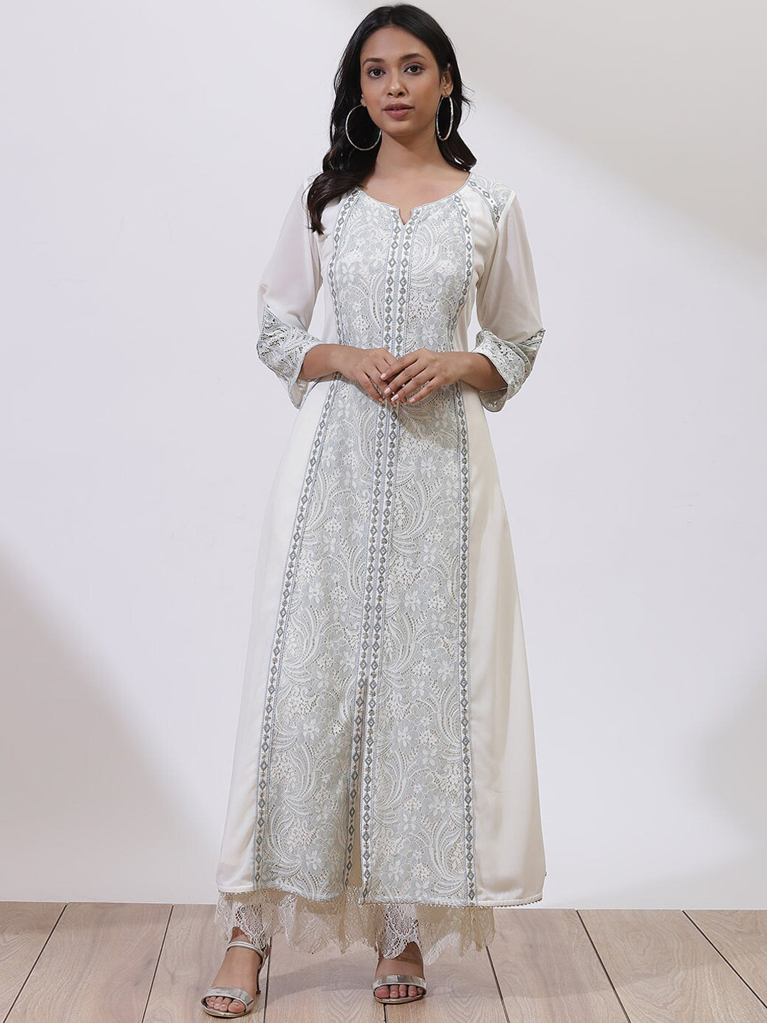 

Lakshita Women White & Grey Floral Embroidered Kurta with Lace Details