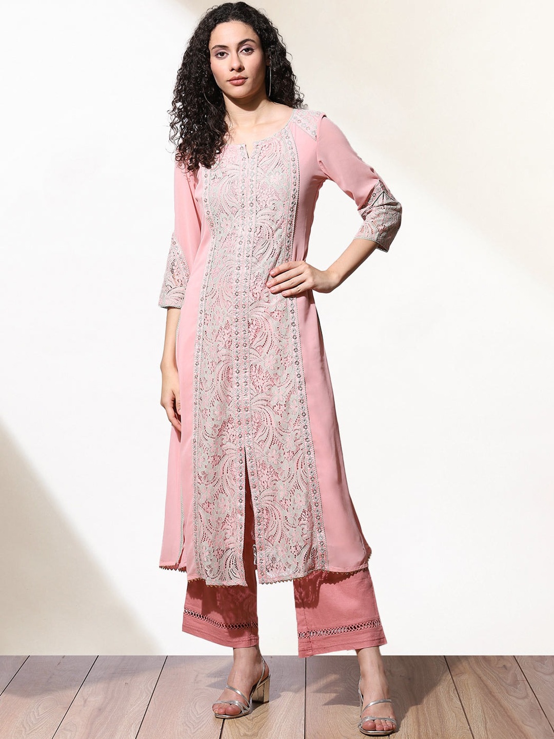 

Lakshita Women Pink & Off White Floral Embellished Kurta