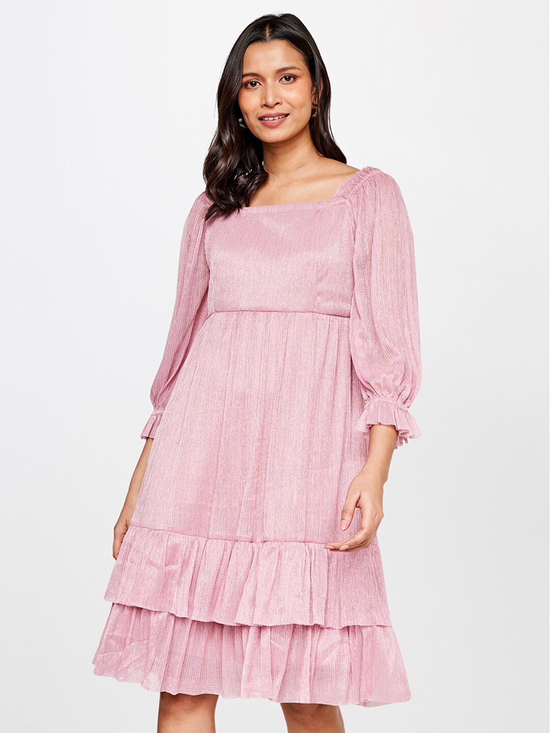 

AND Pink Solid Layered Puff Sleeve Dress