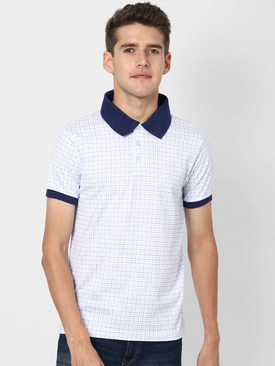 

VASTRADO Men Blue & White Checked Polo Collar T-shirt