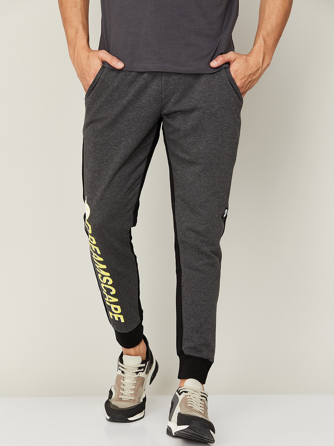 

SmileyWorld Men Black & Grey Colorblocked Cotton Joggers