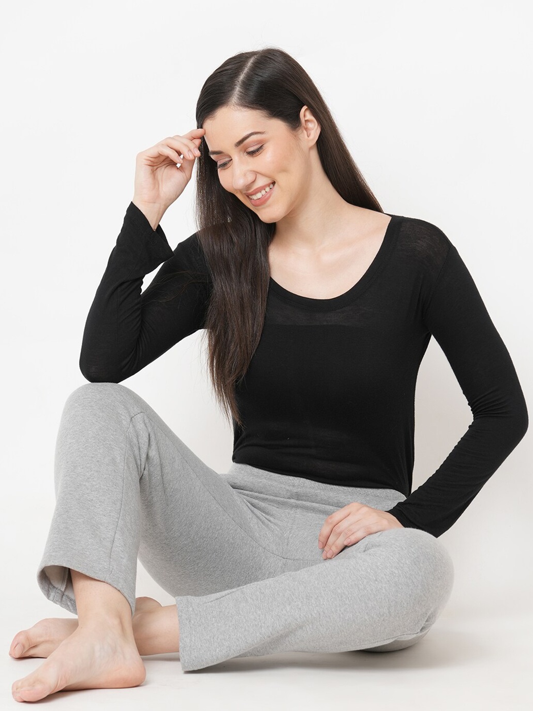 

Sweet Dreams Women Grey Solid Fleece Lounge Pant F-LLP-8166B
