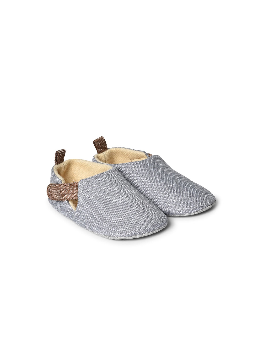 

MiArcus Infants Grey Solid Cotton Booties