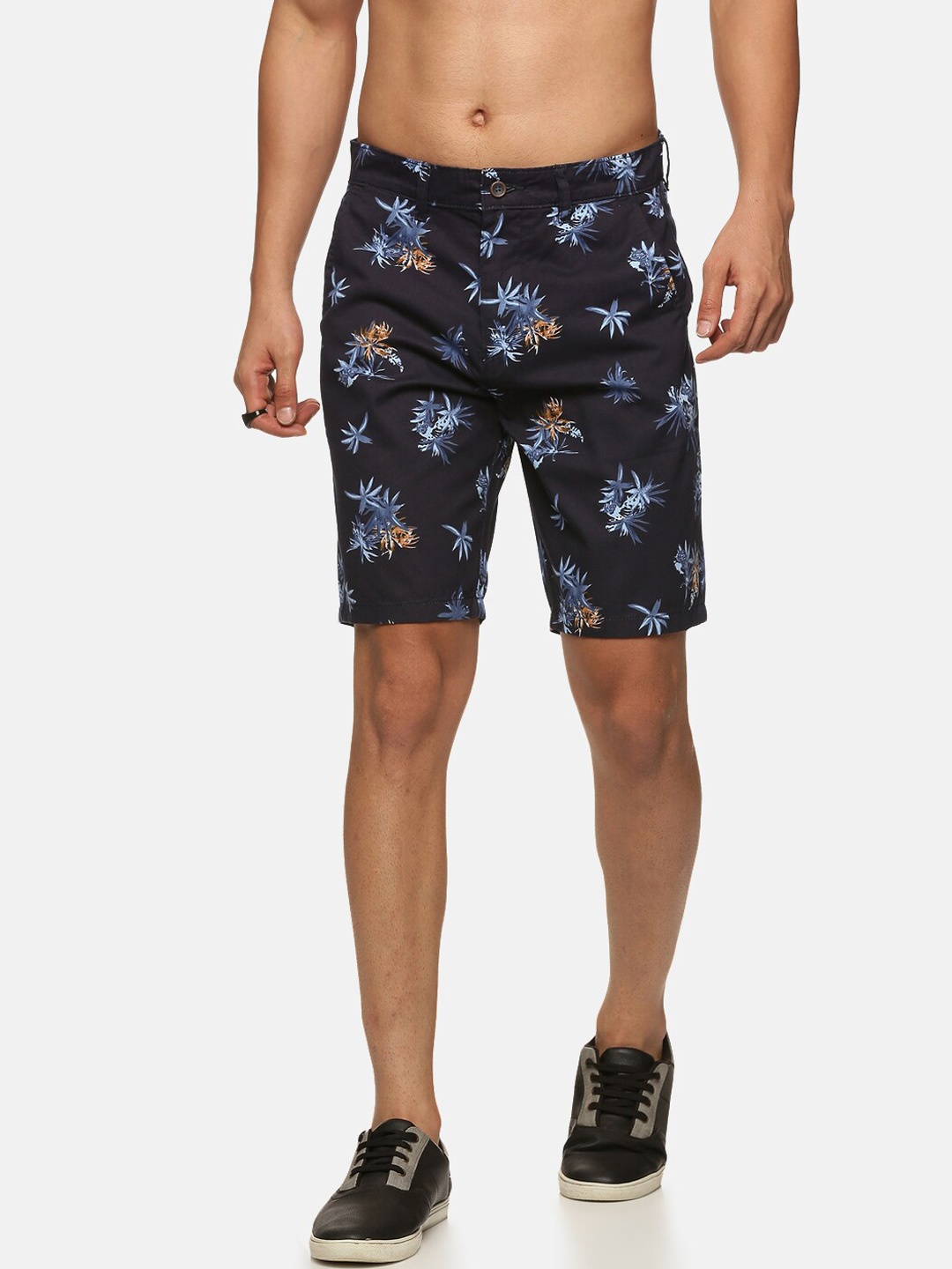 

Old Grey Men Navy Blue Floral Printed Cotton Shorts