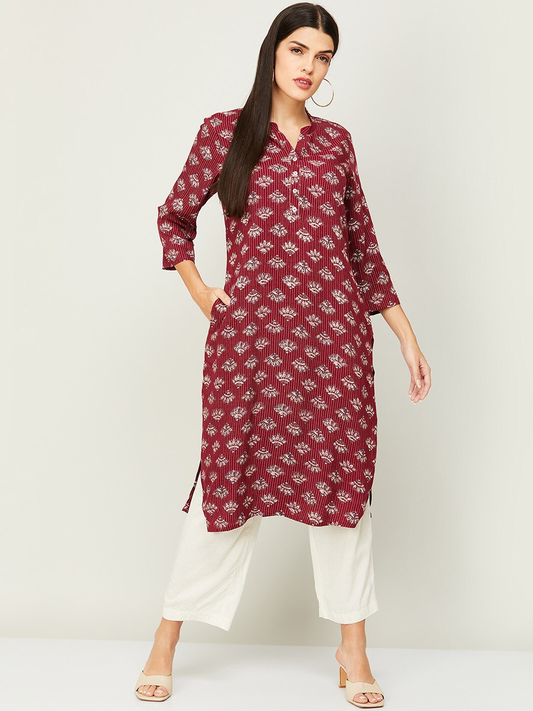 

Melange by Lifestyle Women Red Floral Printed Kurta with Trousers
