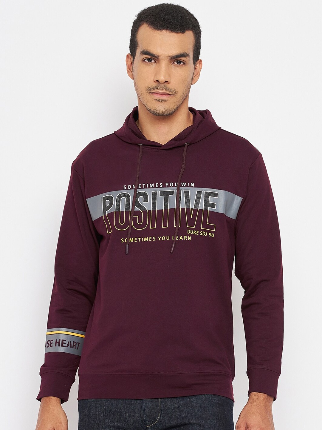 

Duke Men Burgundy Printed Fleece Hooded Sweatshirt