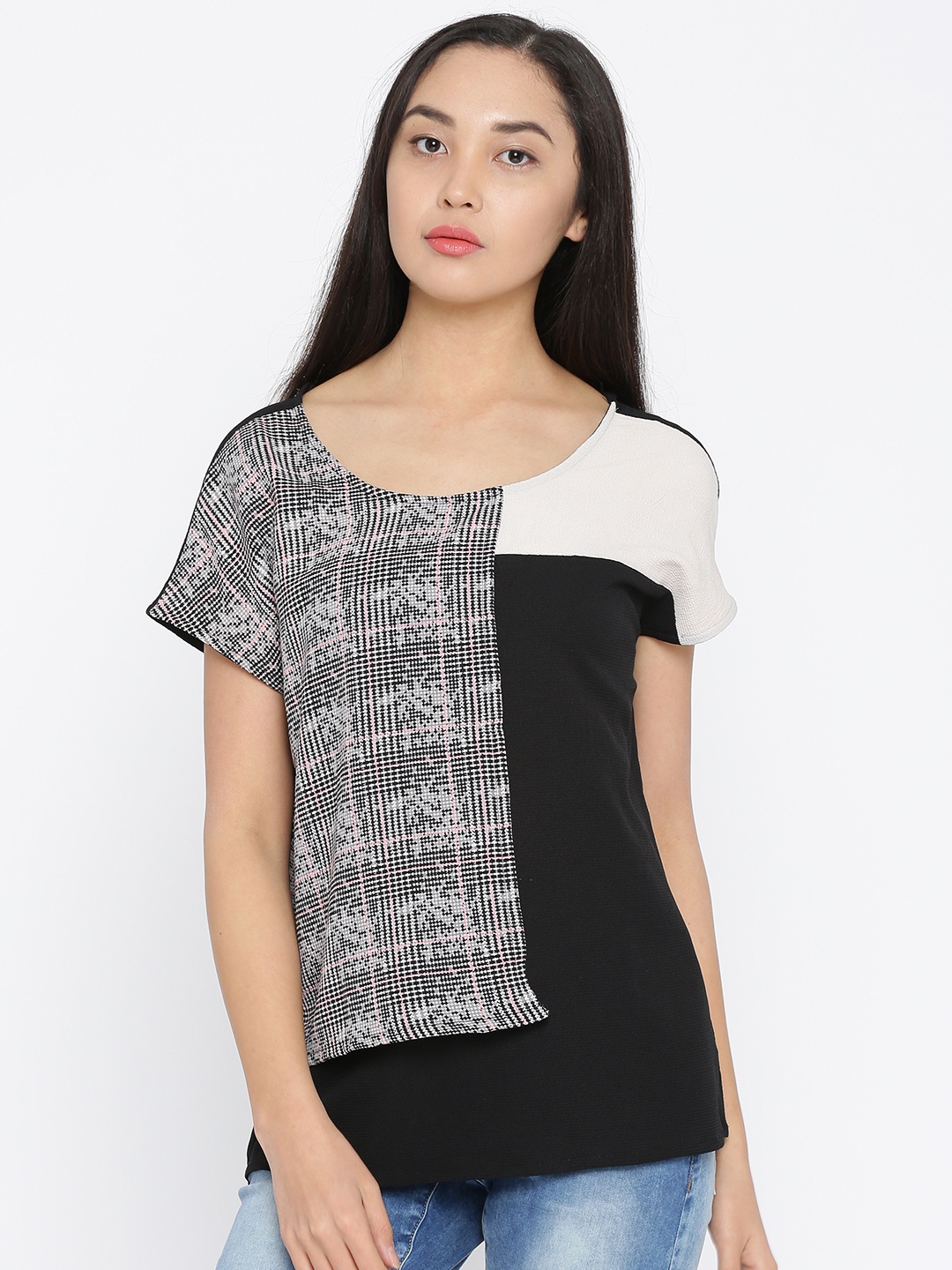 

Annabelle by Pantaloons Women Black Printed Top
