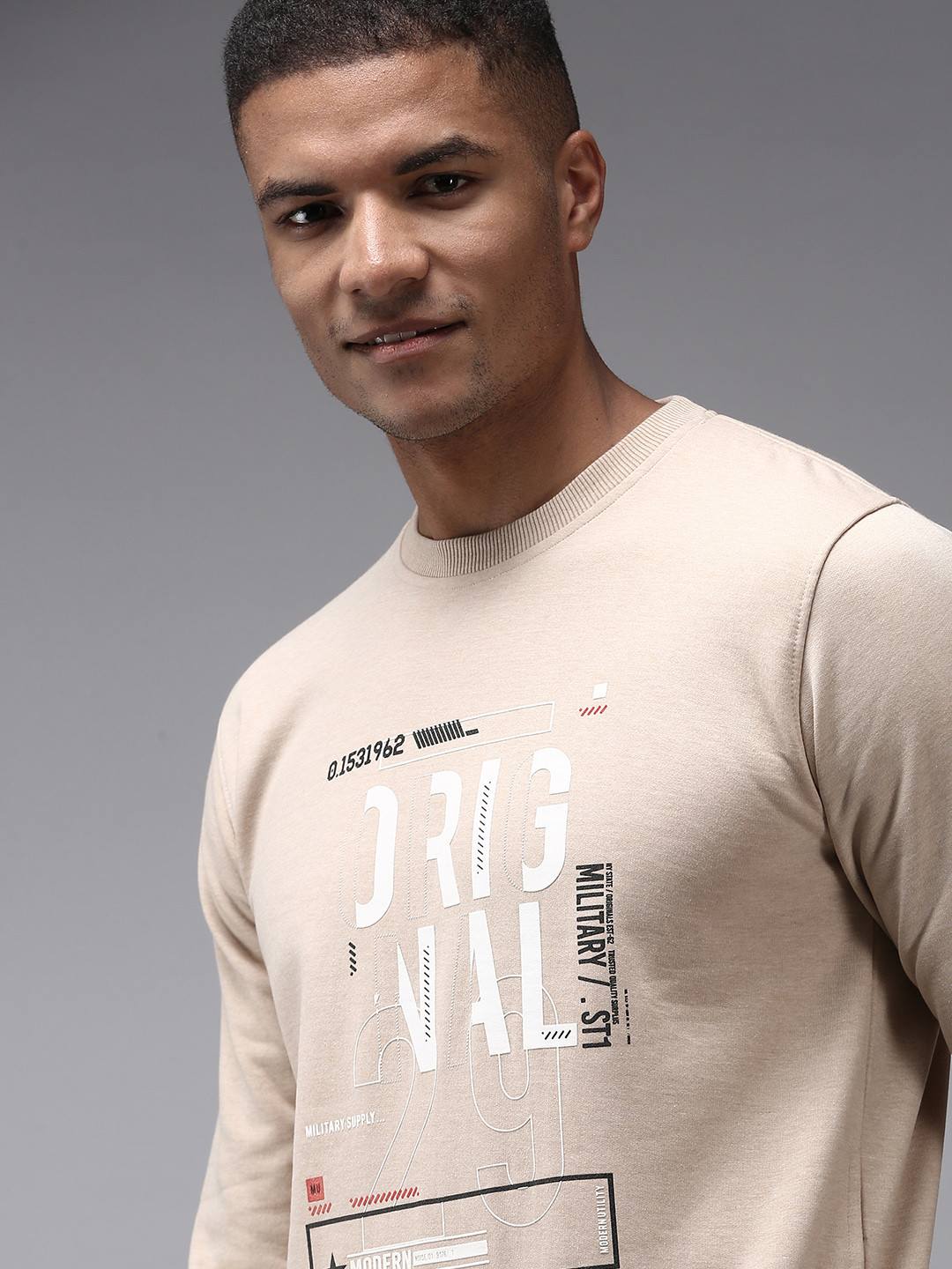 

SHOWOFF Men Beige Printed Cotton Sweatshirt