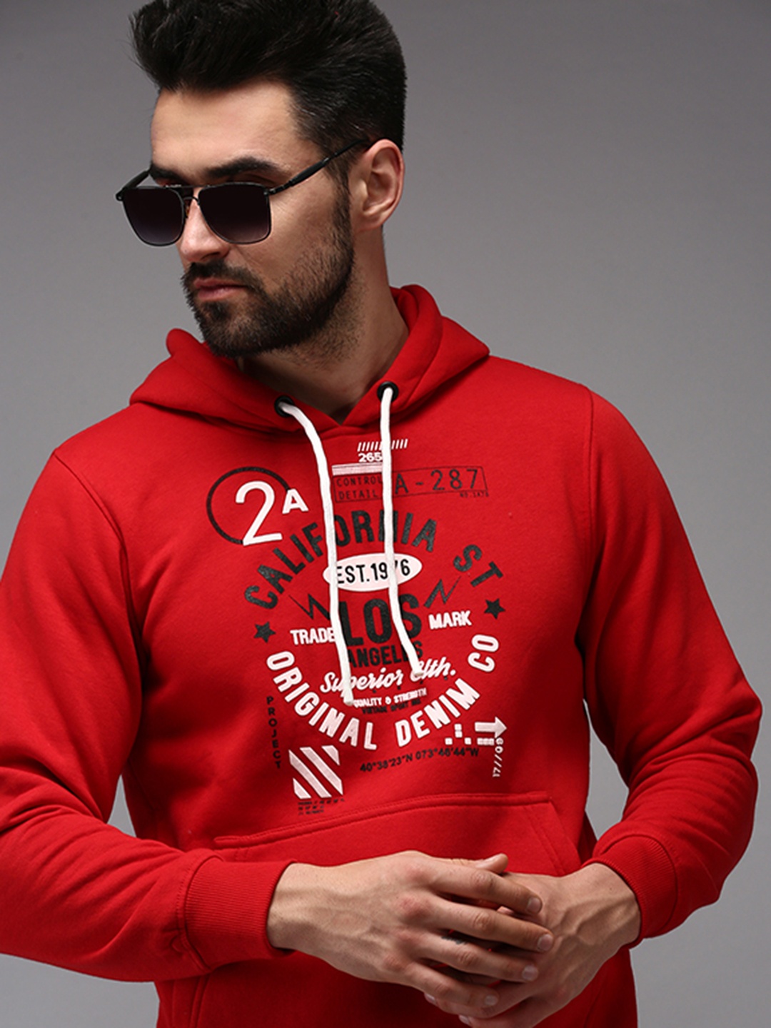 

SHOWOFF Men Red Printed Cotton Hooded Sweatshirt