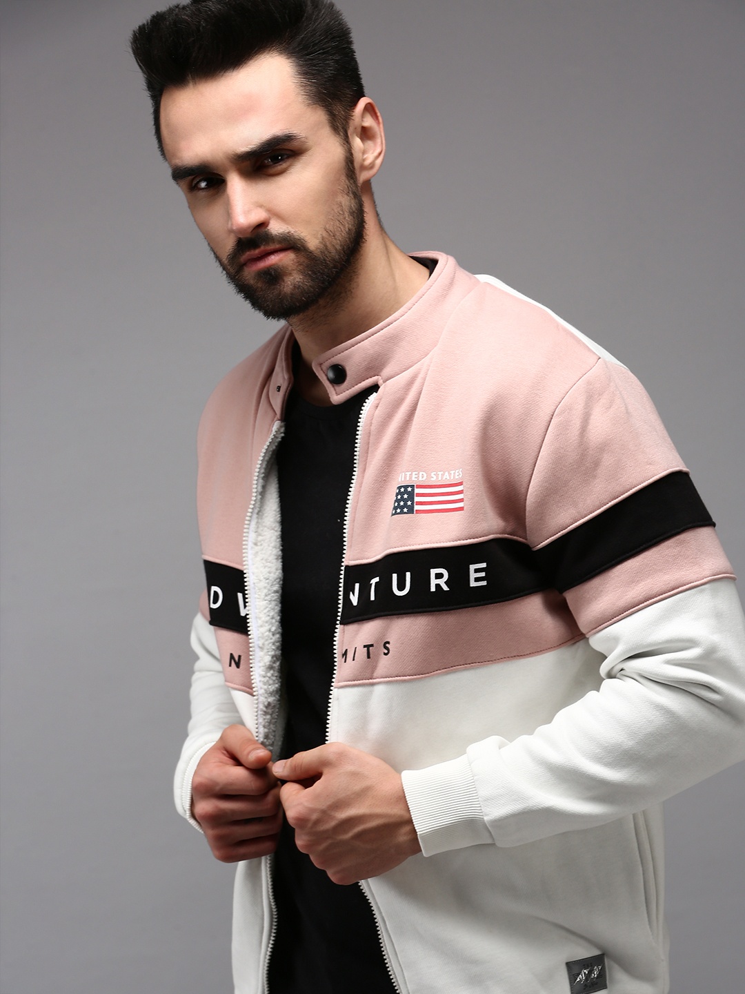

SHOWOFF Men White Colourblocked Cotton Sweatshirt