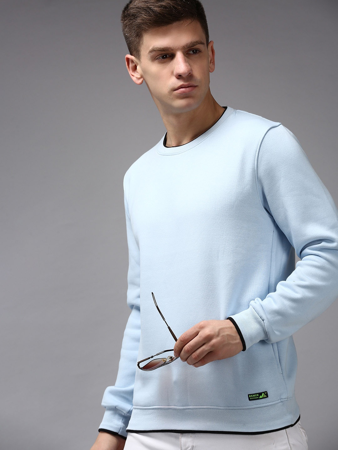 

SHOWOFF Men Blue Cotton Sweatshirt