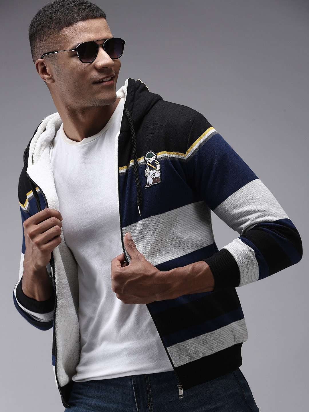 

SHOWOFF Men Grey Colourblocked Hooded Cotton Sweatshirt