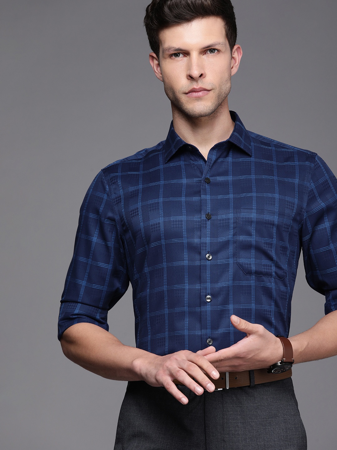 

Louis Philippe Men Blue Slim Fit Windowpane Checks Formal Shirt