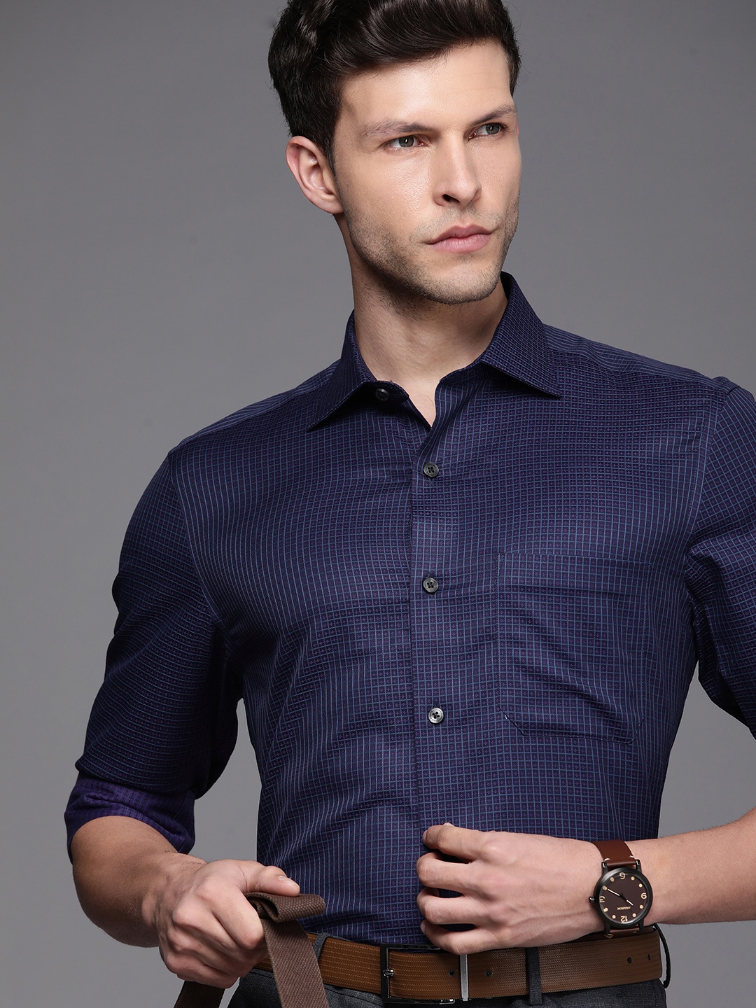 

Louis Philippe Pure Cotton Classic Fit Checked Formal Shirt, Navy blue