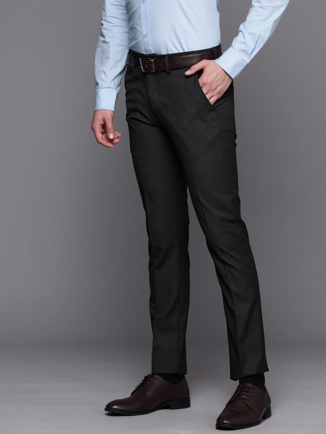 

Louis Philippe Men Black Checked Slim Fit Trousers