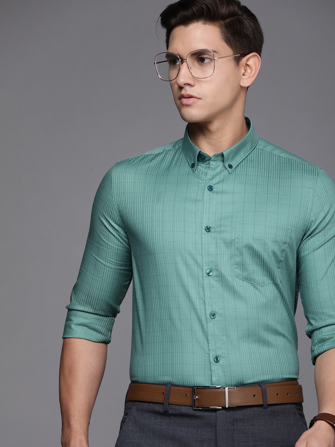 

Louis Philippe Men Blue Slim Fit Checked Pure Cotton Casual Shirt, Teal