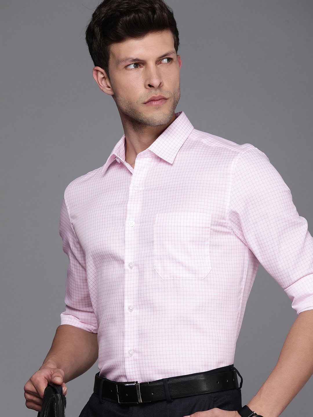 

Louis Philippe Men White & Pink Slim Fit Grid Tattersall Checked Pure Cotton Formal Shirt