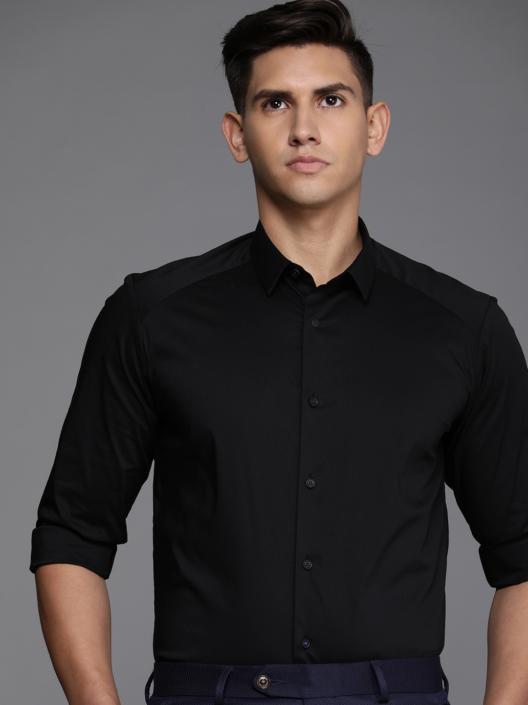 

Louis Philippe Ath.Work Super Slim Fit Semiformal Shirt, Black