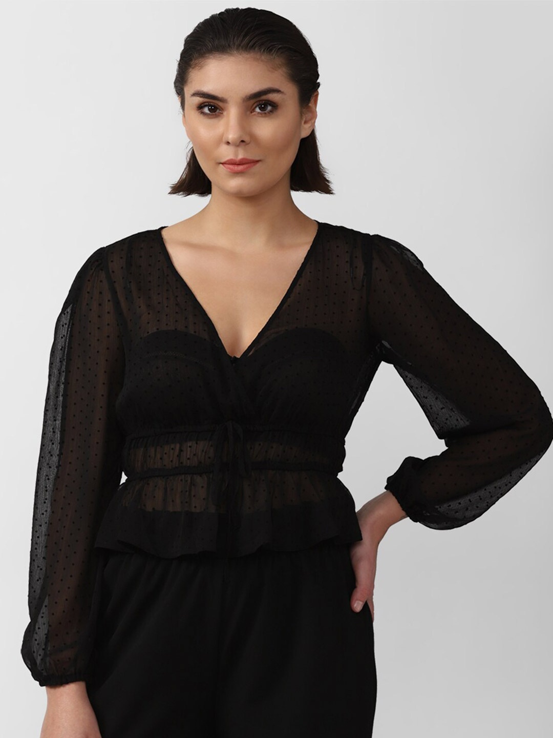 

FOREVER 21 Woman Solid Textured Top, Black