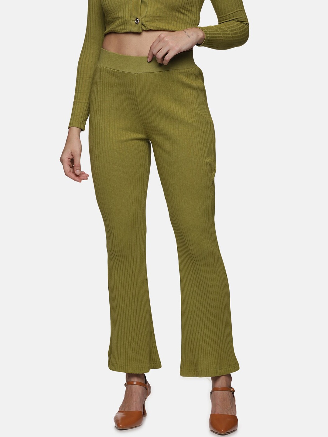 

ISU Women Olive Green Solid Buddy Hug Skinny Fit High-Rise Trousers