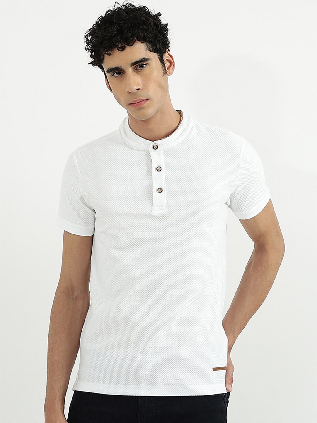 

United Colors of Benetton Men White Mandarin Collar Polyester T-shirt