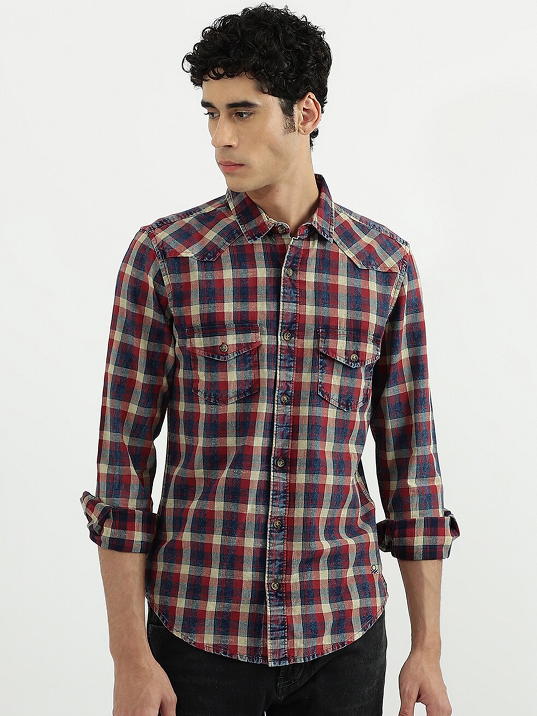 

United Colors of Benetton Men Blue & Red Tartan Checks Checked Slim Fit Casual Shirt