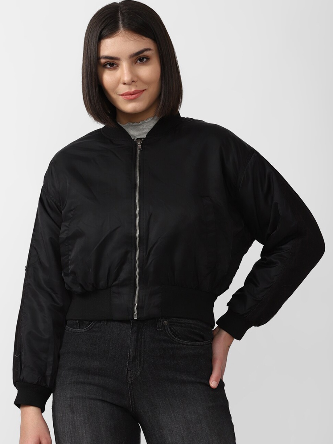 

FOREVER 21 Women Black Crop Bomber Jacket