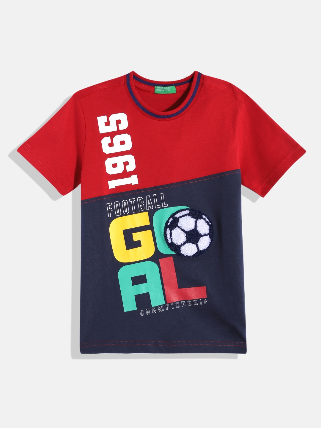 

United Colors of Benetton Boys Pure Cotton Colourblocked T-shirt, Red