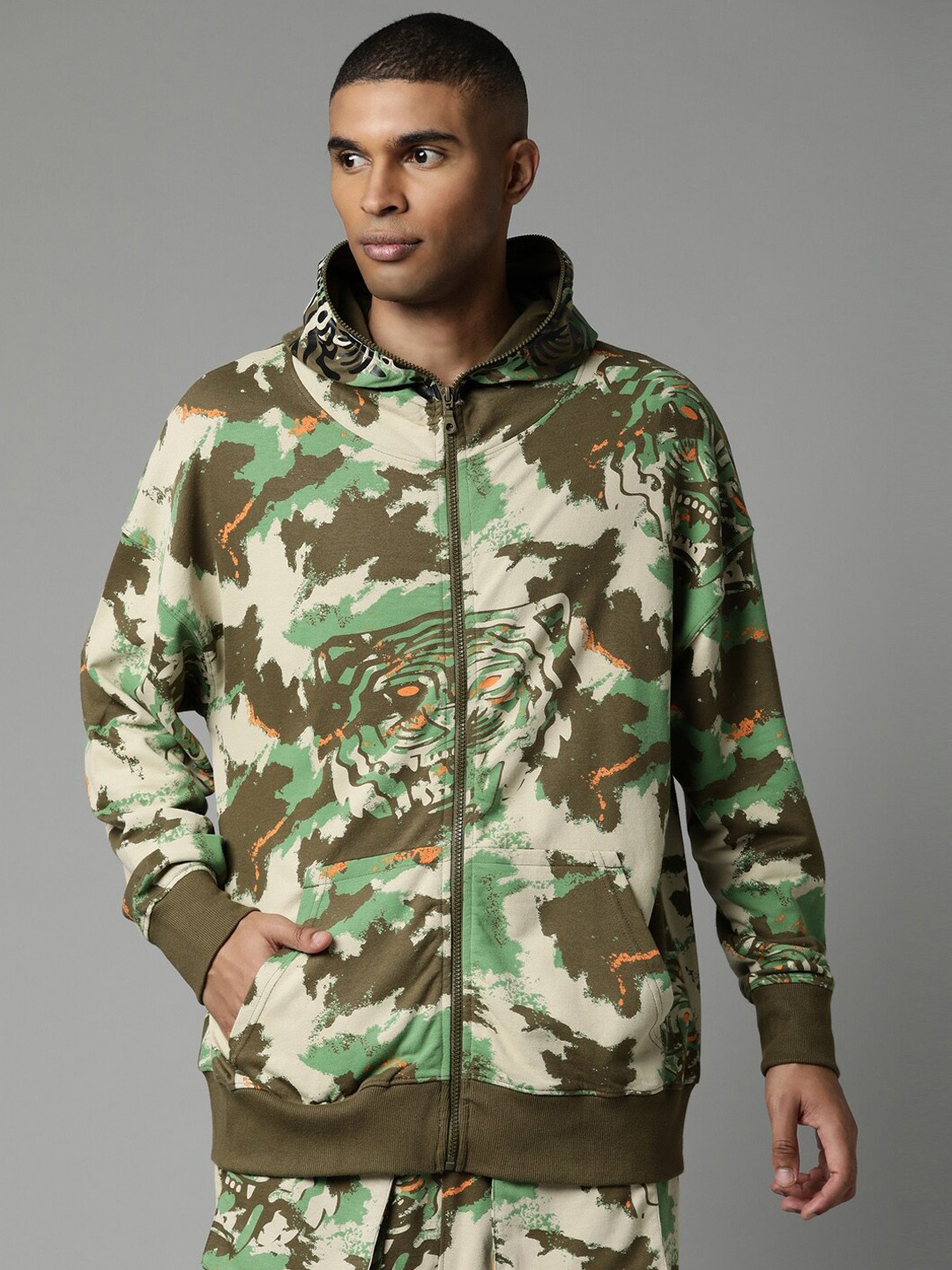 

Breakbounce Men Olive Green & Beige Camouflage Printed Cotton Hooded Bomber Jacket