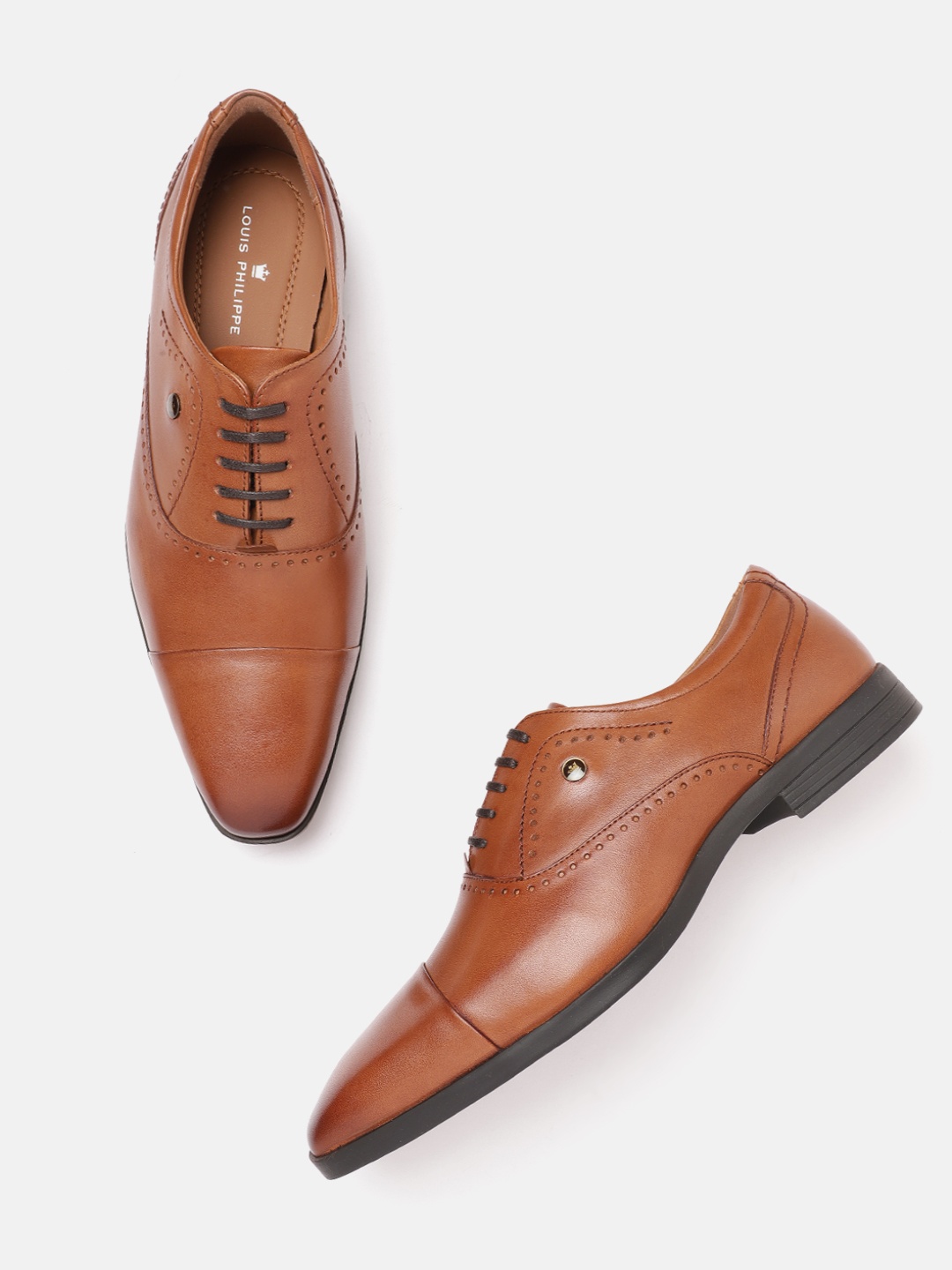 

Louis Philippe Men Leather Formal Oxford Shoes With Perforated Detail, Tan