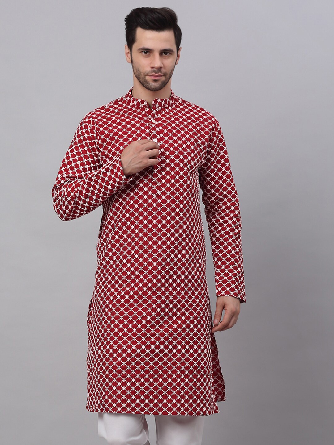 

Jompers Men Maroon Floral Embroidered Thread Work Regular Dupion Silk Kurta