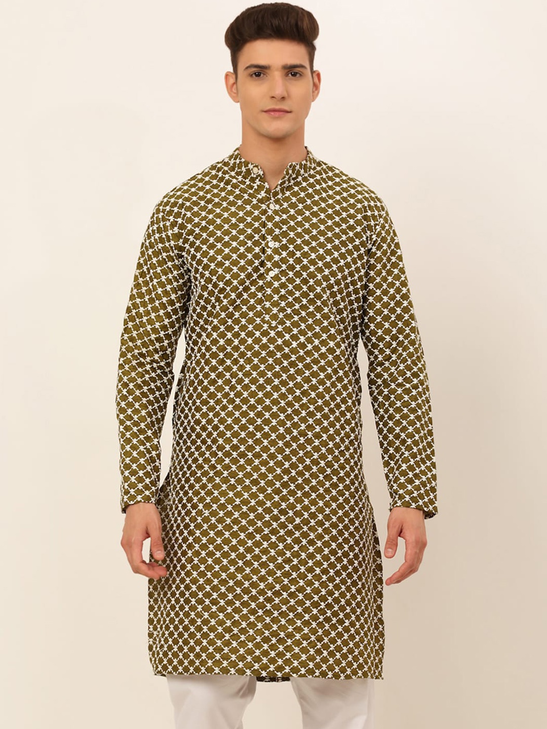 

Jompers Men Floral Embroidered Thread Work Dupion Silk Kurta, Olive