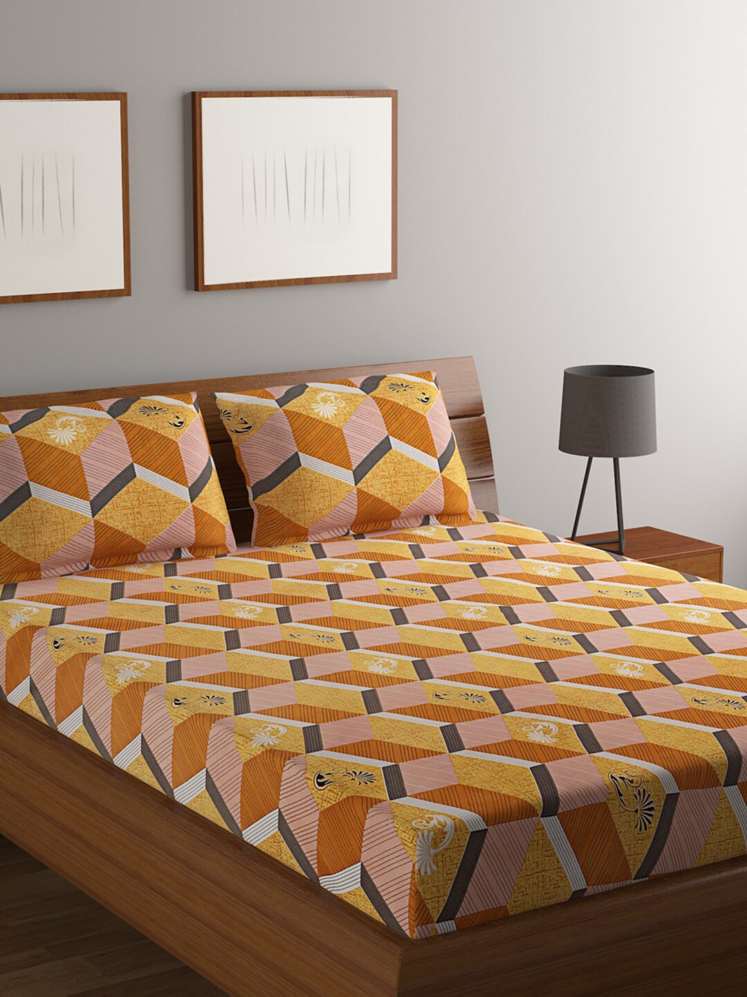 

Rubix Home Yellow & Pink Geometric 140 TC Queen Bedsheet with 2 Pillow Covers