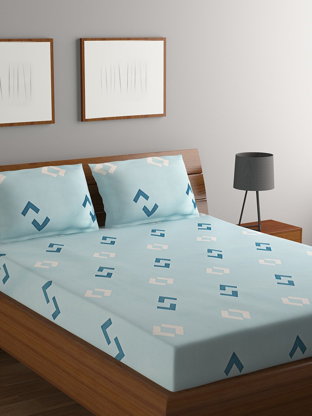 

Rubix Home Blue & White Geometric 144 TC Queen Bedsheet with 2 Pillow Covers