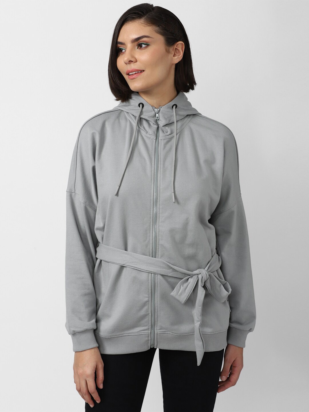 

FOREVER 21 Women Grey Solid Hooded Sweatshirt