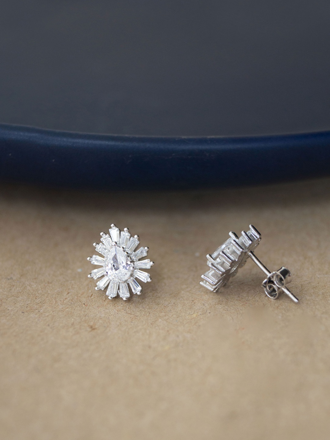 

MANNASH Silver-Toned 925 Sterling Silver Rhodium Plated Floral Studs Earrings