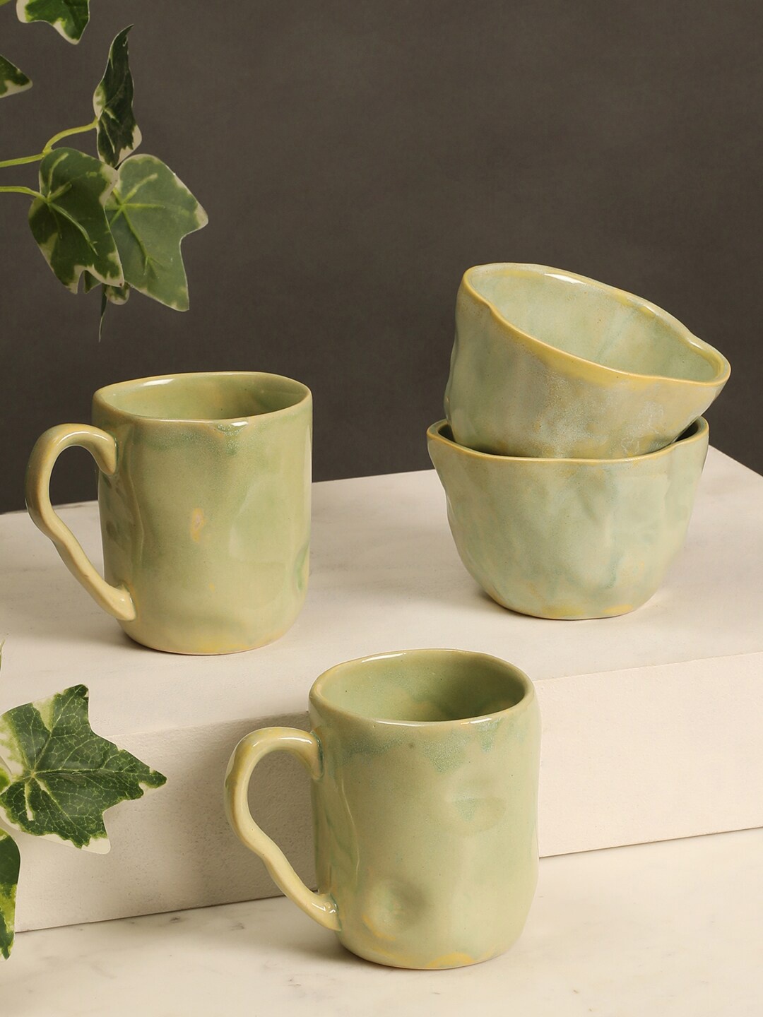 

HomeTown Green & Yellow Pack Of 4 Microwave Safe Textured Ceramic Glossy Mugs 340 ml Each